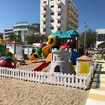 International Hotel 3*