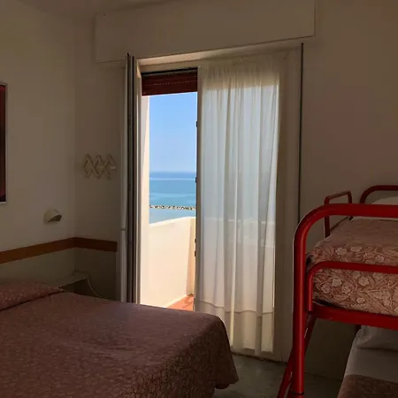 International Hotel 3*