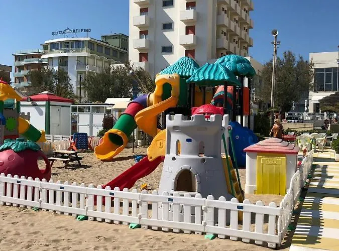 International Hotel 3*