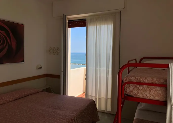 International Hotel 3*